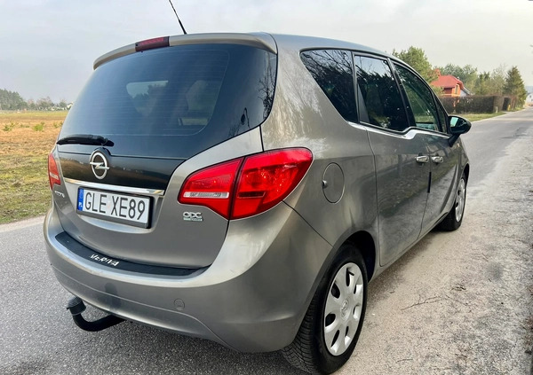 Opel Meriva cena 25900 przebieg: 160812, rok produkcji 2011 z Lębork małe 232